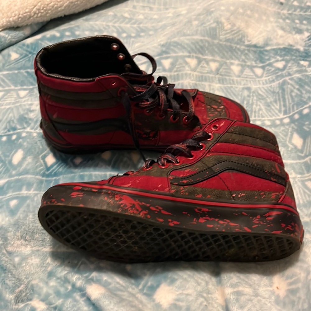 Nightmare on Elm Street Vans High Top